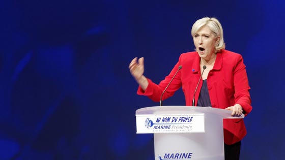 بالفيديو.. شجار عنيف في البرلمان الفرنسي  صورة رقم 6