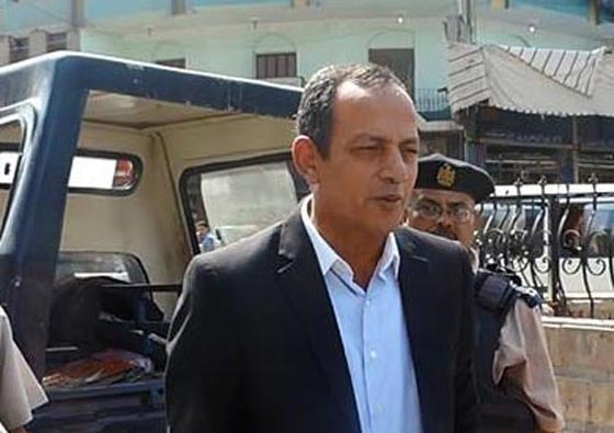 اقالة مسؤول الامن بكنيسة مار جرجس والاقباط يوسعونه ضربا.. فيديو صورة رقم 8