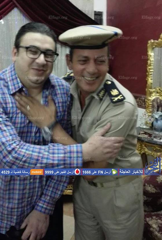 اقالة مسؤول الامن بكنيسة مار جرجس والاقباط يوسعونه ضربا.. فيديو صورة رقم 9