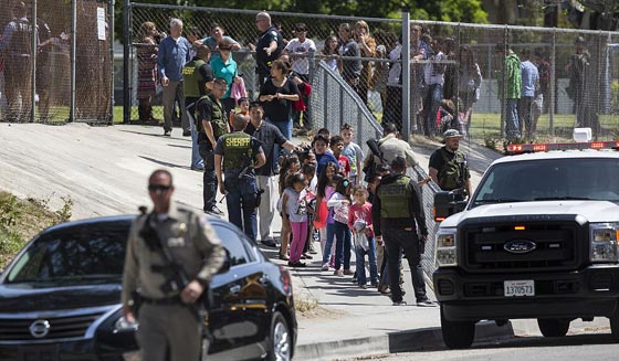 جريمة مروعة.. رجل يقتل زوجته المعلمة وطالبا في مدرسة ثم يتنحر  صورة رقم 16