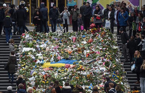 الطفلة إيبا.. أصغر ضحايا هجوم ستوكهولم الإرهابي صورة رقم 6