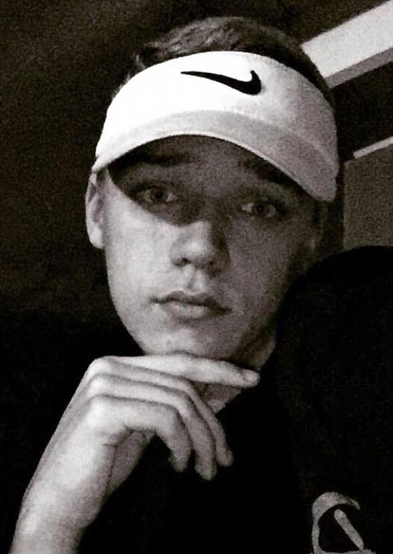 القبض على شاب أمريكي بتهمة صفع حمار صورة رقم 4