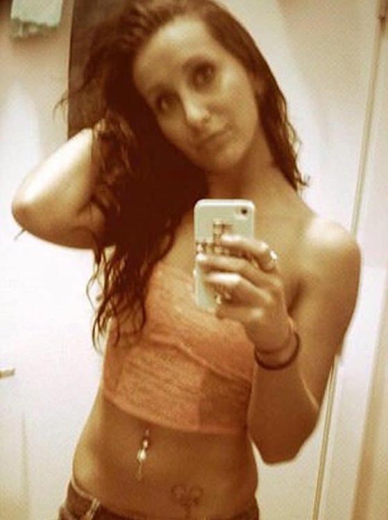 اتهام فتاة  باغتصاب سائق سيارة أجرة تحت تهديد السكين صورة رقم 5