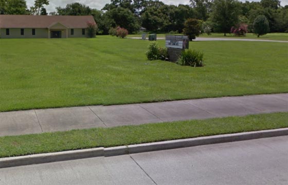 على طريقة المطاعم السريعة.. كنيسة في أمريكا توفر خدمة سريعة للصلوات صورة رقم 4