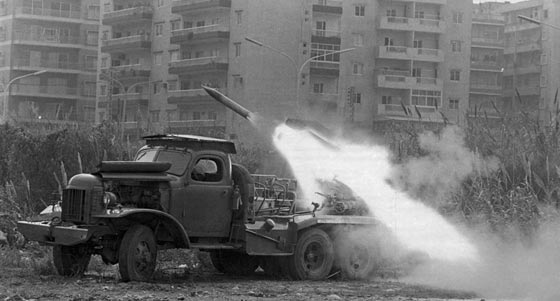  شبح الحرب الاهلية في لبنان يلقي بظلاله في الذكرى الـ27 لنهايتها صورة رقم 2