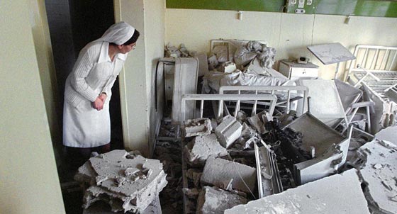  شبح الحرب الاهلية في لبنان يلقي بظلاله في الذكرى الـ27 لنهايتها صورة رقم 8