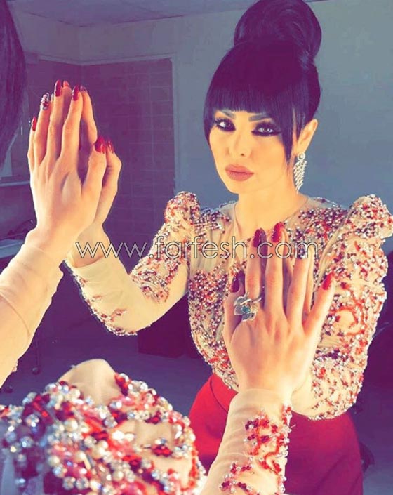 صور ديانا كرزون بالحجاب وبدون مكياج تفاجئ جمهورها وتسعده صورة رقم 3