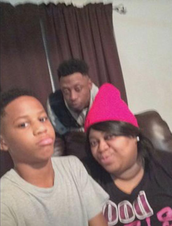 فتى امريكي يقتل نفسه بالخطأ ببث مباشر على موقع للتواصل صورة رقم 5