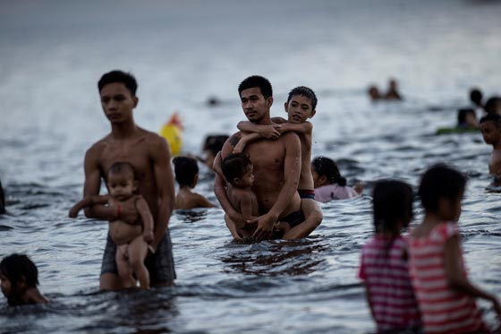 من القدس الى روما والعالم بأسره يحتفل بعيد الفصح المجيد.. صور صورة رقم 40