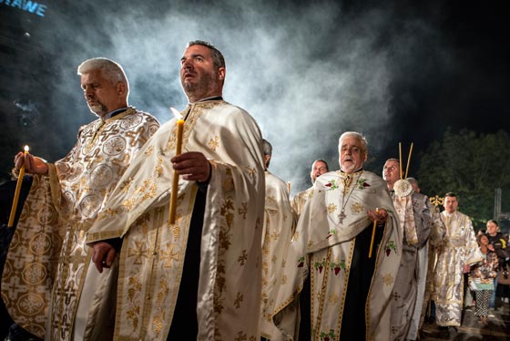 من القدس الى روما والعالم بأسره يحتفل بعيد الفصح المجيد.. صور صورة رقم 36