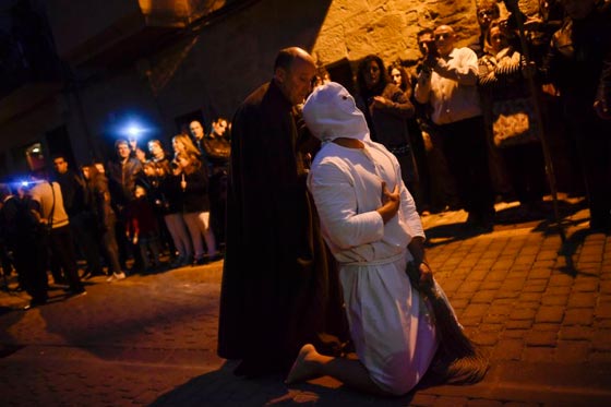 من القدس الى روما والعالم بأسره يحتفل بعيد الفصح المجيد.. صور صورة رقم 15