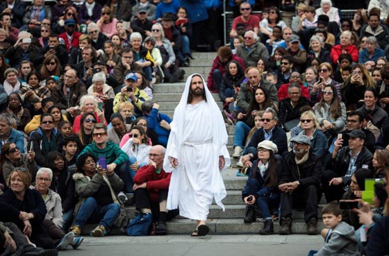 من القدس الى روما والعالم بأسره يحتفل بعيد الفصح المجيد.. صور صورة رقم 7