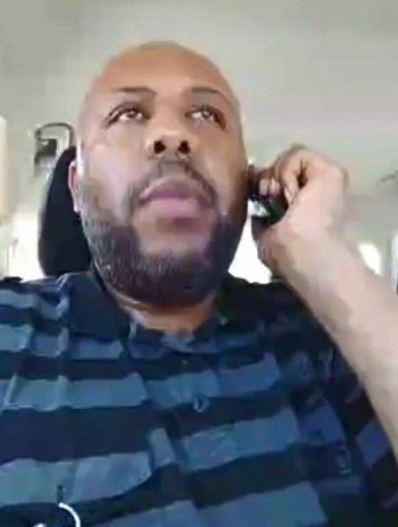 فيديو مثير.. مجرم خطير يبث جريمة قتله لرجل عجوز على فيسبوك مباشر! صورة رقم 3