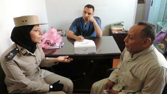 صور مؤلمة: مصري يعذب ابن زوجته، يكويه بالنار ويقتلع اظافره  صورة رقم 4