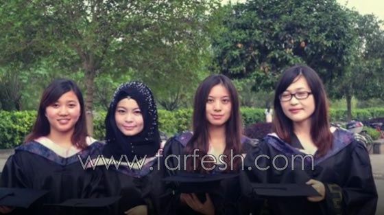  فيديو صادم: صينيون يجبرون شابة مسلمة على العلاج النفسي لأنها ارتدت الحجاب! صورة رقم 8