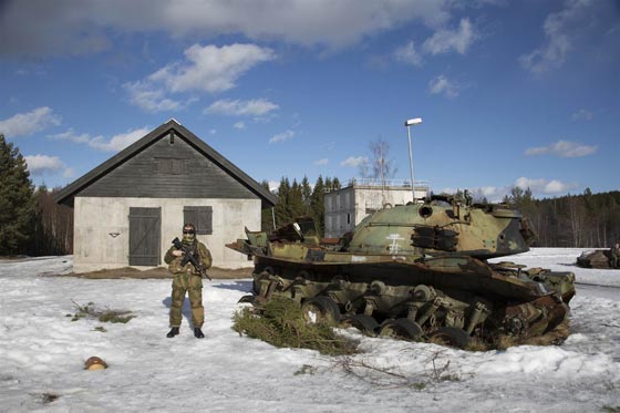 واخيرا تعزيز مكانة المرأة في الجيش: صور أول وحدة نسائية للقوات الخاصة صورة رقم 11