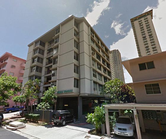 شاب قتل والدته وقطّع جسدها واحتفظ به في ثلاجته لأشهر صورة رقم 4