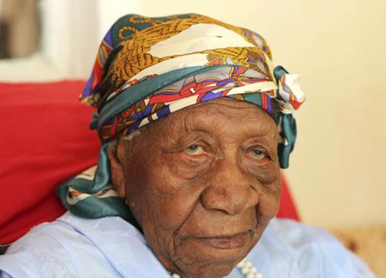 اكل الاسماك واحترام الوالدين سر العمر الطويل لأكبر معمّرة (117 عاما) صورة رقم 4