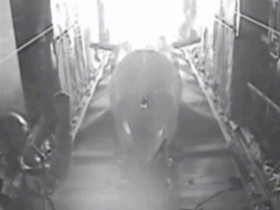  مقارنة بين ام القنابل الامريكية وابو القنابل الروسية في سباق التسلح بين العظميين.. فيديو صورة رقم 4