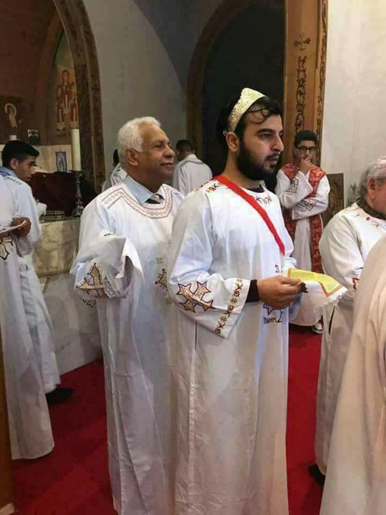 فيديو وصور.. قيادي في جبهة النصرة يعتنق المسيحية في سوريا صورة رقم 2