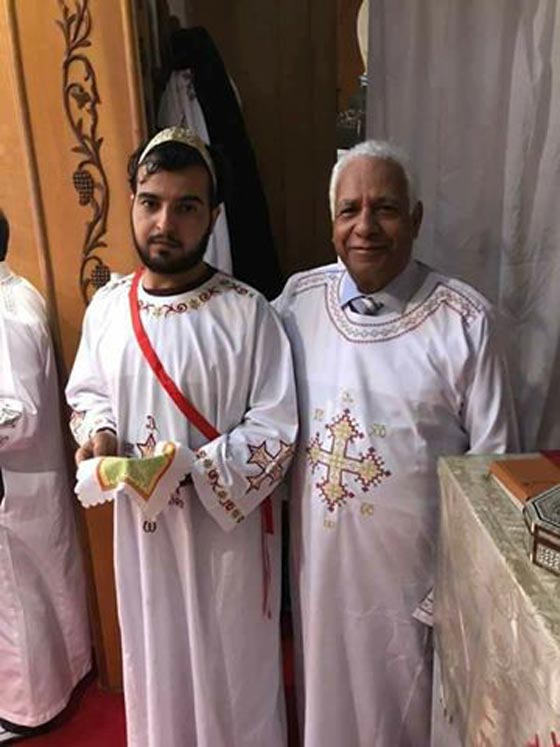 فيديو وصور.. قيادي في جبهة النصرة يعتنق المسيحية في سوريا صورة رقم 1