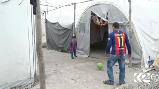 داعش يخطف طفلا عراقيا لأن اسمه ميسي ويسجنه لمدة عامين! صورة رقم 5