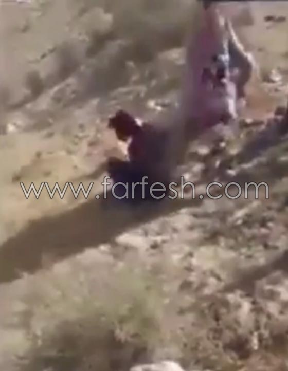 قبيلة في سيناء تعدم قياديا داعشيا حرقا وتدعو القبائل للتخلص من هذا التنظيم صورة رقم 7