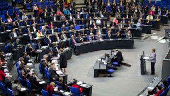 البرلمان الالماني يحظر النقاب في اماكن العمل! صورة رقم 6