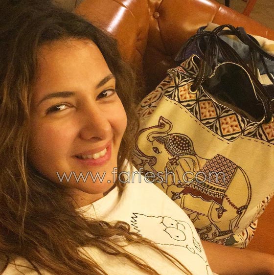 دنيا سمير غانم بدون مكياج: وجه طفولي جميل في غاية البراءة صورة رقم 1