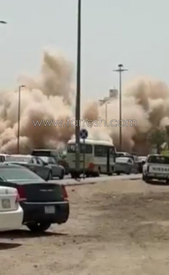  فيديو غريب.. تفجير وهدم بناية من 6 طوابق دون اغلاق الشارع المجاور! صورة رقم 4