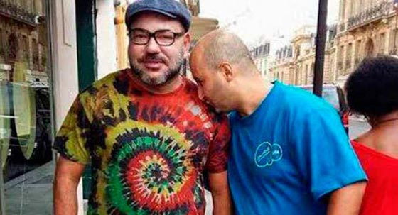  صور ملك المغرب واسرته بلباس البحر (المايوه) على شاطئ ميامي تثير ضجة صورة رقم 7