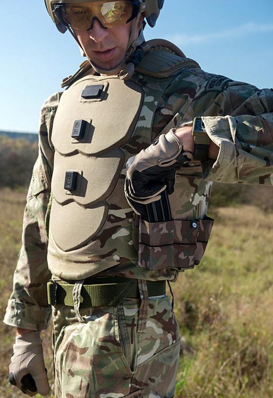 فيديو.. بريطانيا تكشف عن المظهر الجديد لجنودها بعد 3 سنوات! صورة رقم 1