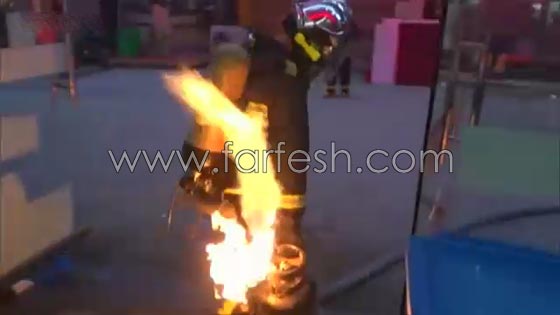 بالفيديو.. شجاعة رجال إطفاء صينيون في مواجهة الحريق صورة رقم 7