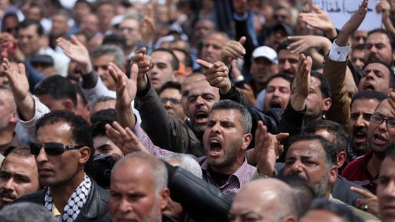 اسرائيل لحركة حماس: فك الحصار مقابل الأنفاق والصواريخ صورة رقم 2