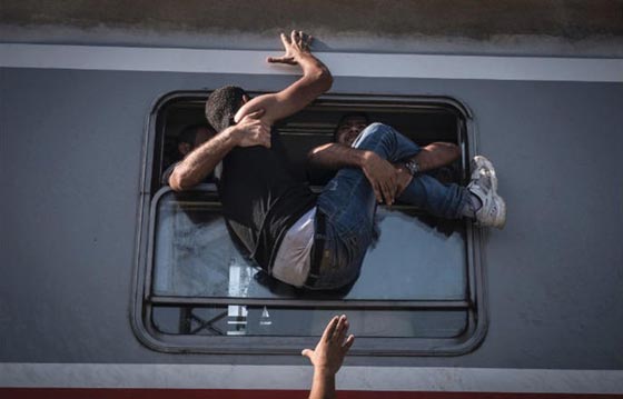 عدسة على سوريا.. معرض لمصور روسي يوثق اصعب حالات المعاناة في سوريا صورة رقم 1