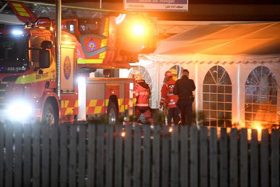 حريق مشبوه يحول مركزا اسلاميا ومسجدا في السويد الى كومة رماد صورة رقم 1