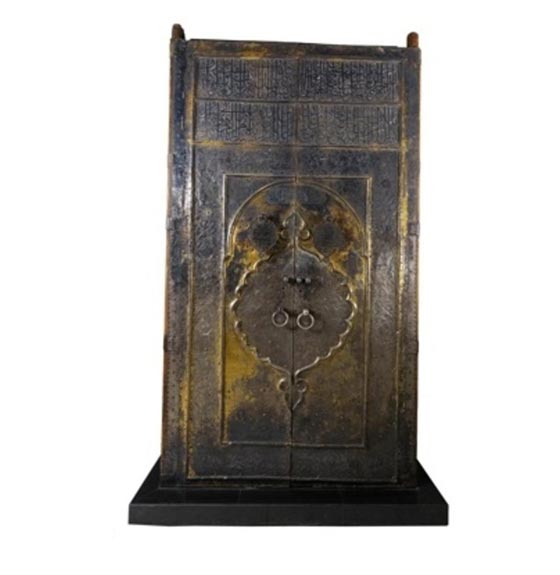 باب الكعبة المشرفة سيكون معروضا بمتحف اثري في كوريا الجنوبية صورة رقم 1