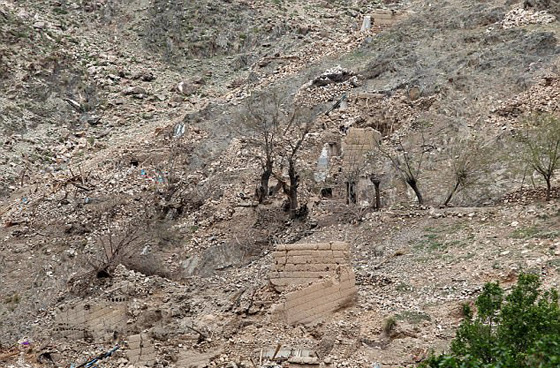 البابا فرنسيس ينتقد تسمية (ام القنابل) ويشعر بالخجل  صورة رقم 3