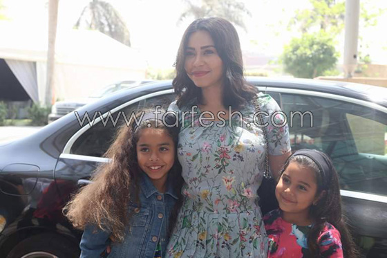 شيرين عبد الوهاب تعلم باقي النجمات اسلوب التربية الصحيحة للبنات! صورة رقم 2