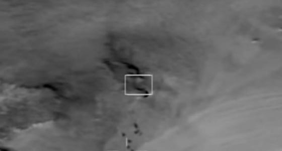  هكذا دمرت المقاتلات المصرية قافلة مجهولة حاولت اختراق حدودها.. فيديو صورة رقم 2