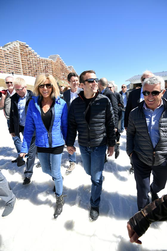 سيدة فرنسا الاولى.. معلمة الدراما تبحث عن دور جديد في السياسة  صورة رقم 3