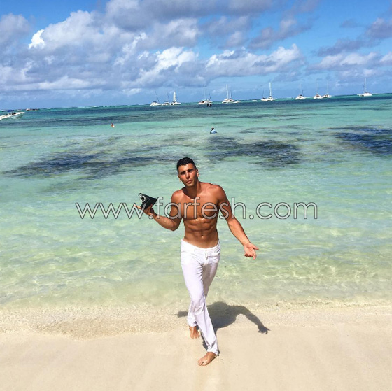  جزائري سرق مجوهرات كيم كارداشيان وآخر يسرق قلب أختها! صورة رقم 6