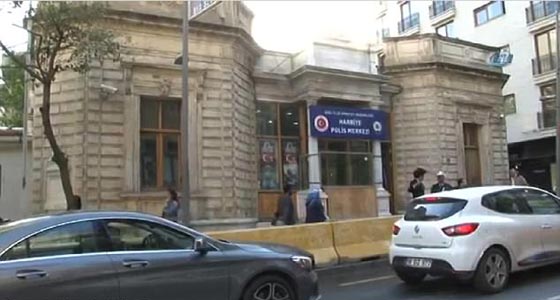 فيديو مروع: عاملة ماكدونالدز تسكب ماء ساخناً على طفل سوري لابعاده! صورة رقم 5