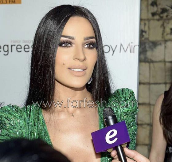  صور نادين نجيم ترتدي نفس فستان سيلين ديون.. أيهما أجمل؟ صورة رقم 3
