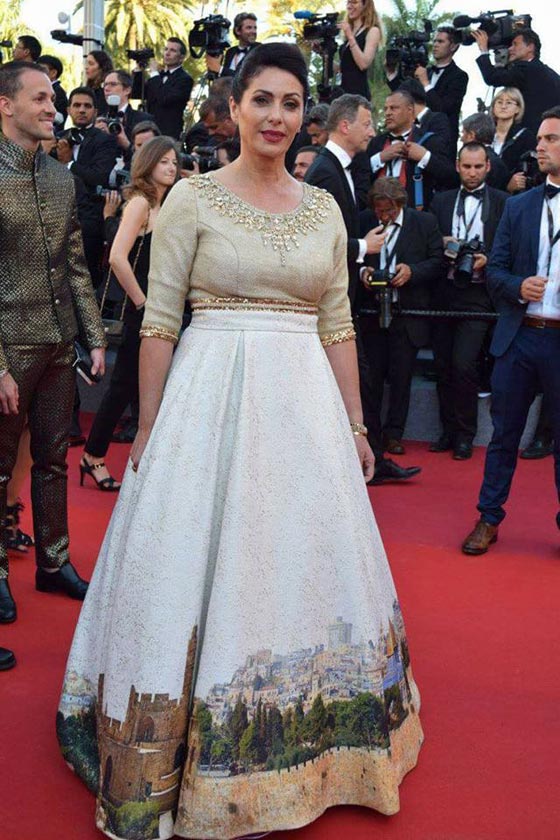 وزيرة إسرائيلية تثير جدلا بإرتدائها فستانا عليه صورة القدس فى مهرجان كان  صورة رقم 2