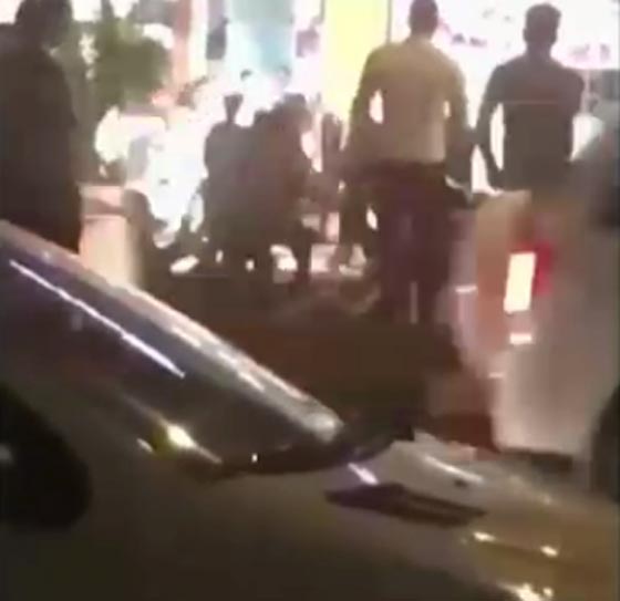 مواجهات عنيفة في الشارع بين انصار المرشحين لرئاسة ايران.. فيديو صورة رقم 1