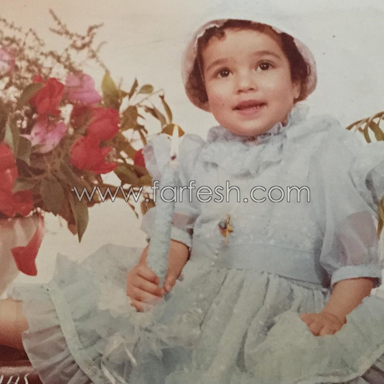 صور قديمة تكشف حقيقة نجمين اصبحا اشهر ثنائي في عالم الفن العربي صورة رقم 5