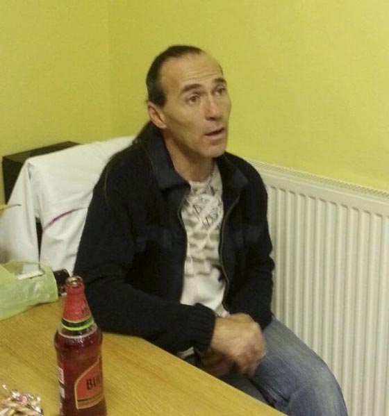 سنوات من الاعتداء الوقح والقذر مارسه اب ضد ابنته لينتهي الى السجن صورة رقم 1