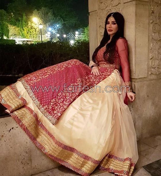 موقف محرج للمذيعة لجين عمران يجعلها تدخل في نوبة ضحك.. فيديو صورة رقم 7