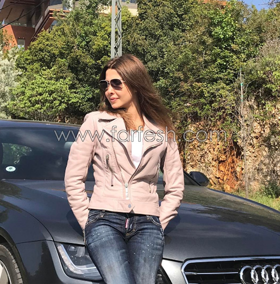 فيديو نانسى عجرم في صالة الجيم تؤدي حركة صعبة بلياقة تامة صورة رقم 6